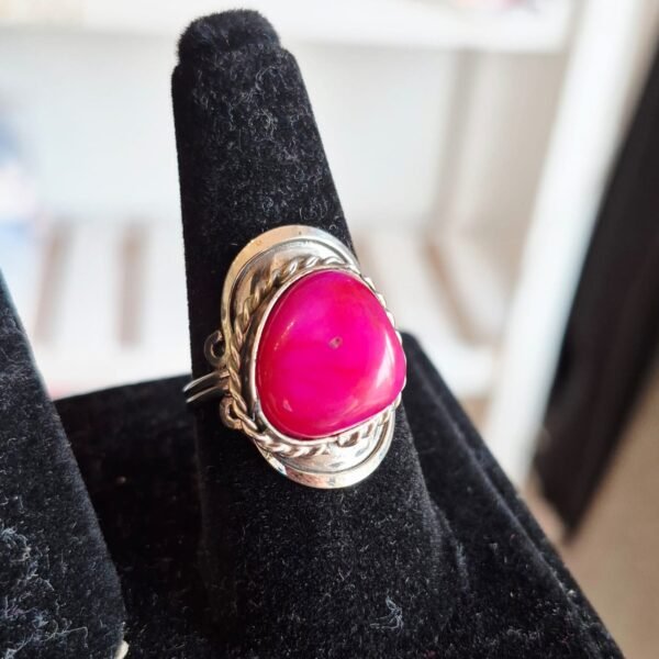 Anillo Ágata Fucsia