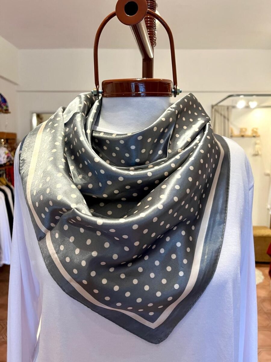 Pañuelo de seda Art  S-54