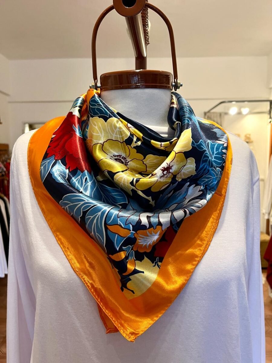 Pañuelo de seda Art  S-62