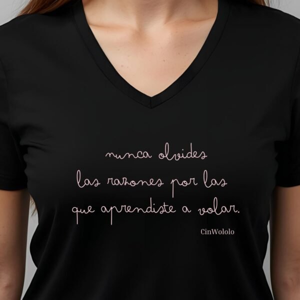 Remera VOLAR. By CINWOLOLO (dtf/frase)