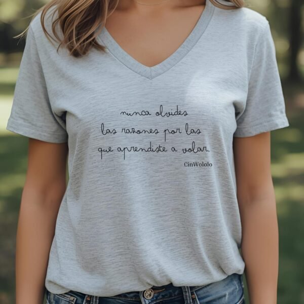 Remera VOLAR . By CINWOLOLO (frase)