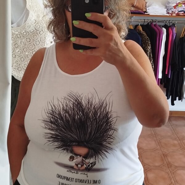 Musculosa AMABLE .By Juan Ch.