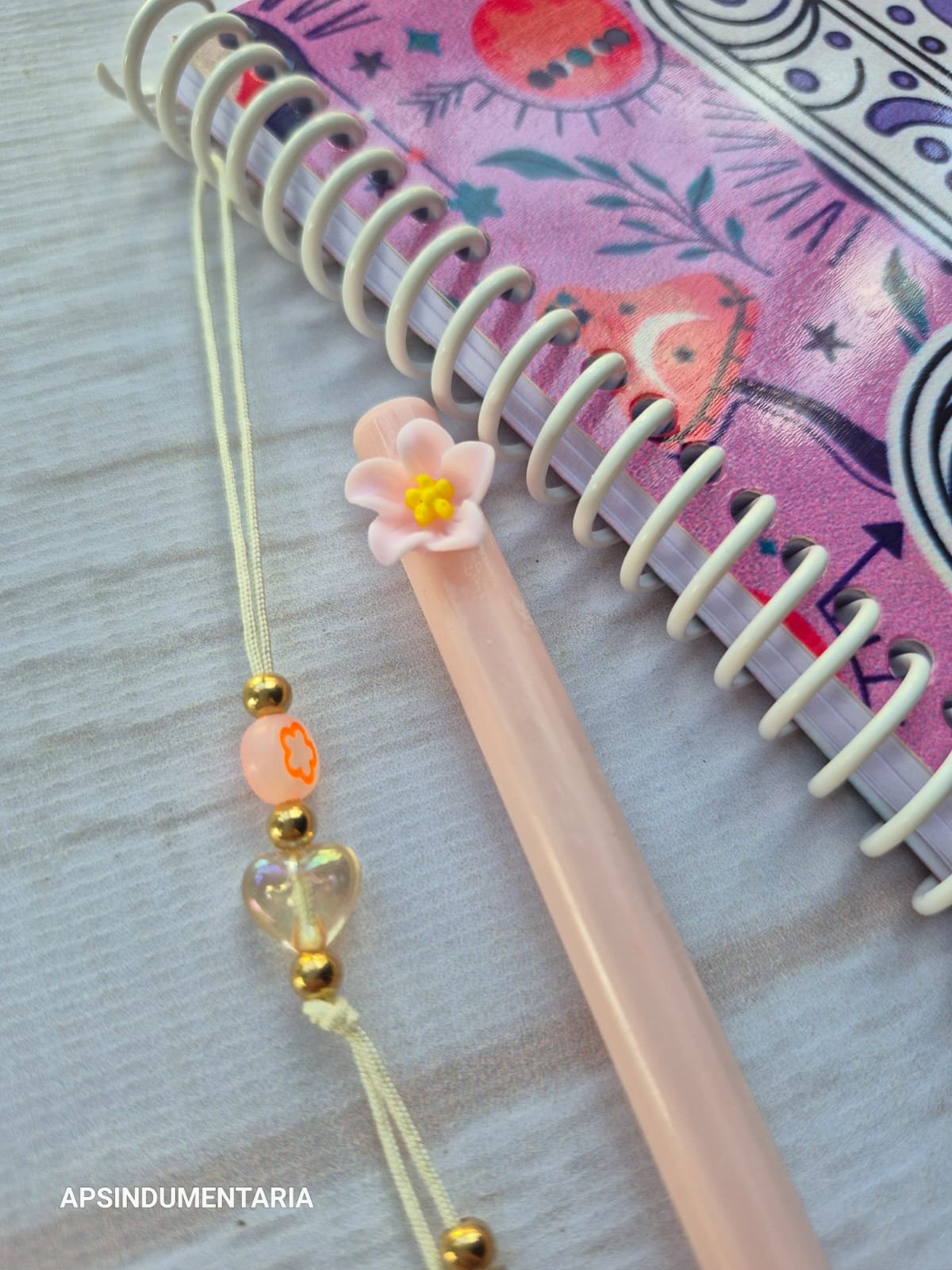 Cápsula AMULETOS - Imagen 5