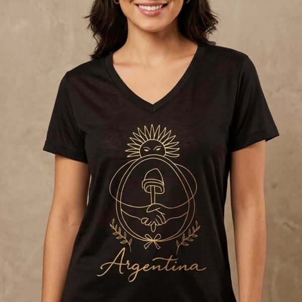 Remera ESCUDO. By APS (dtf)